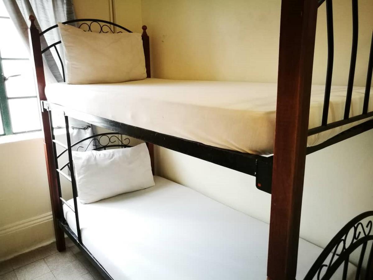 Grocer'S Inn Backpackers Guesthouse Kuala Lumpur Dış mekan fotoğraf