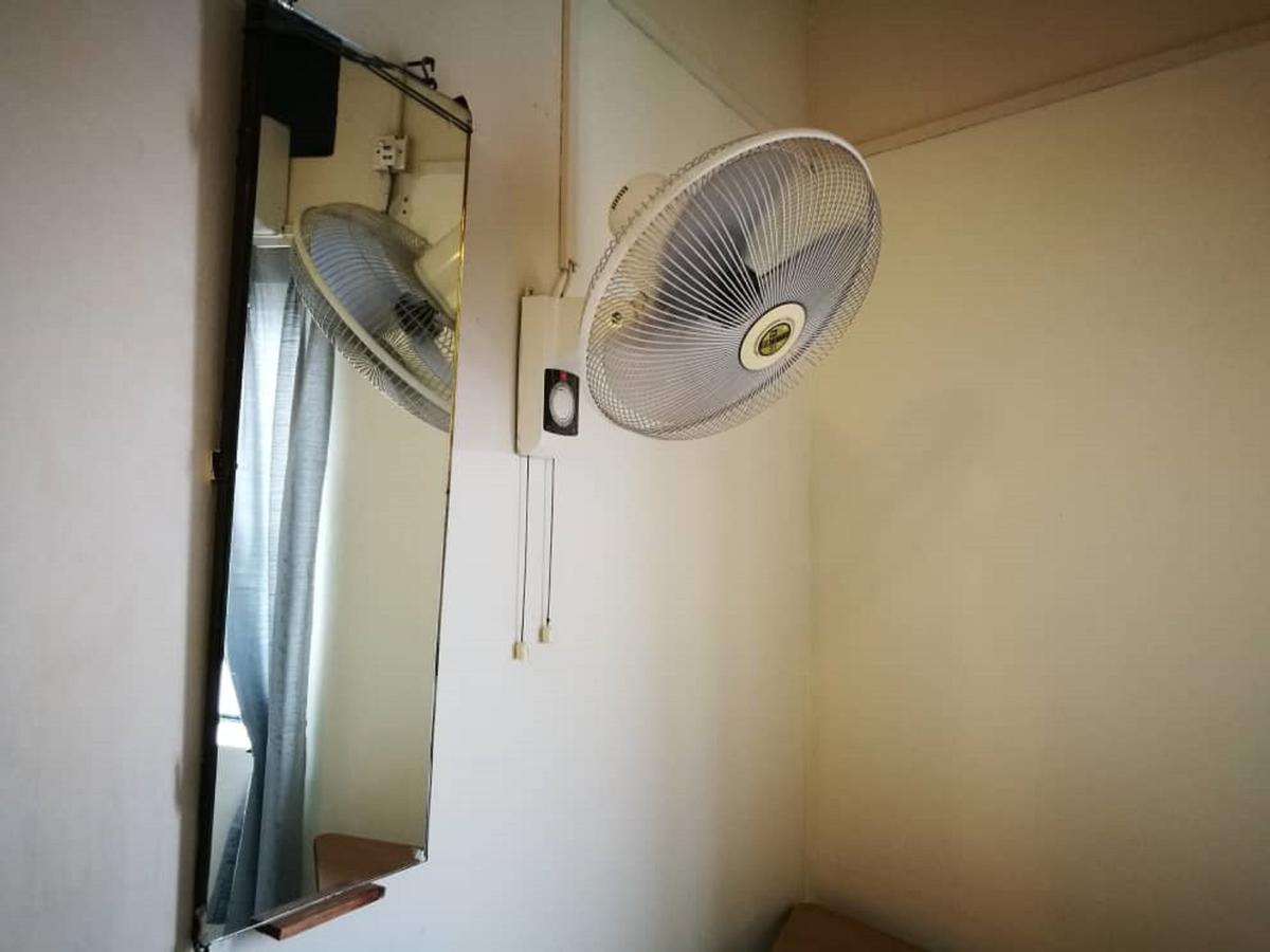 Grocer'S Inn Backpackers Guesthouse Kuala Lumpur Dış mekan fotoğraf